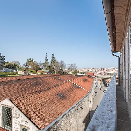 Guestready - Porto Wine District Penthouse Lejlighed