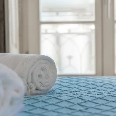 Guestready - Porto Wine District Penthouse Апартаменты *