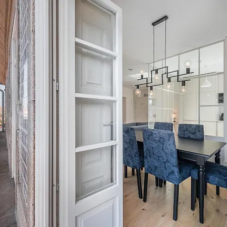 Guestready - Porto Wine District Penthouse Вила-Нова-ди-Гая