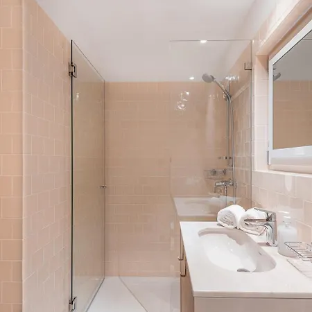 Guestready - Porto Wine District Penthouse Апартаменты Вила-Нова-ди-Гая
