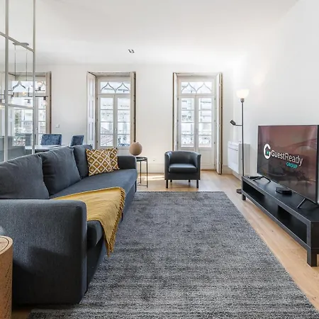 Апартаменты Guestready - Porto Wine District Penthouse Вила-Нова-ди-Гая