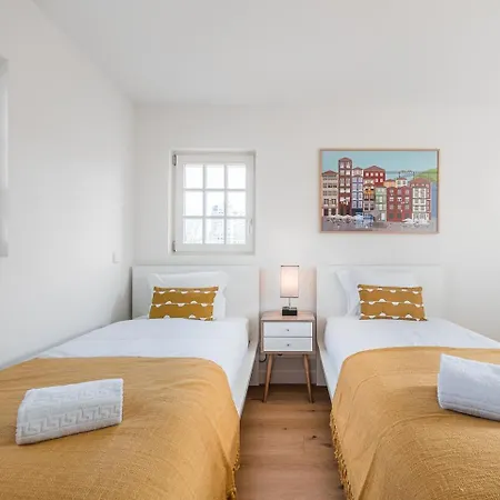 Guestready - Porto Wine District Penthouse Вила-Нова-ди-Гая