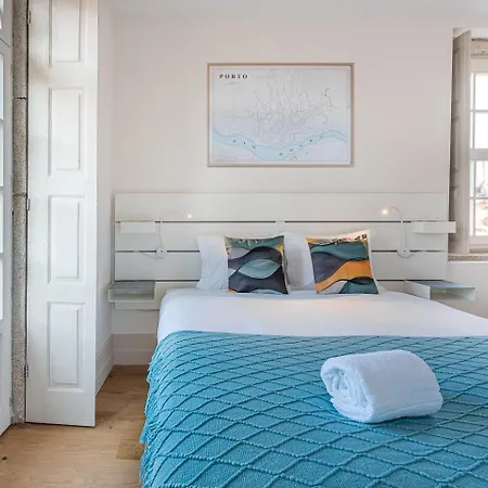 Guestready - Porto Wine District Penthouse 아파트 *